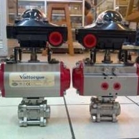 VALTORQUE PNEUMATIC DOUBLE ACTING + 3PC BALL VALVE 1/ 2 + LIMIT SWITCH BOX 2xSPDT